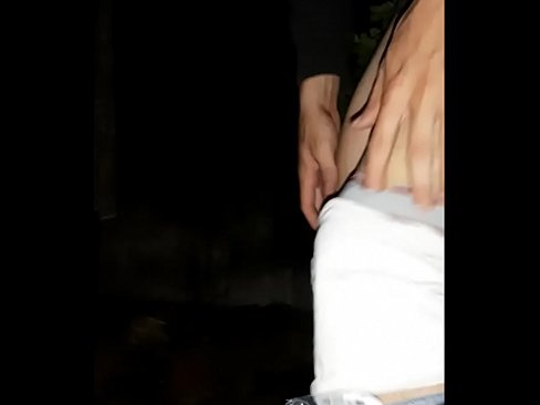 ❤️ Nire bizilagunak nire berrogeiaren hormara salto egin zuen ❤❌ Etxeko pornoa gugan